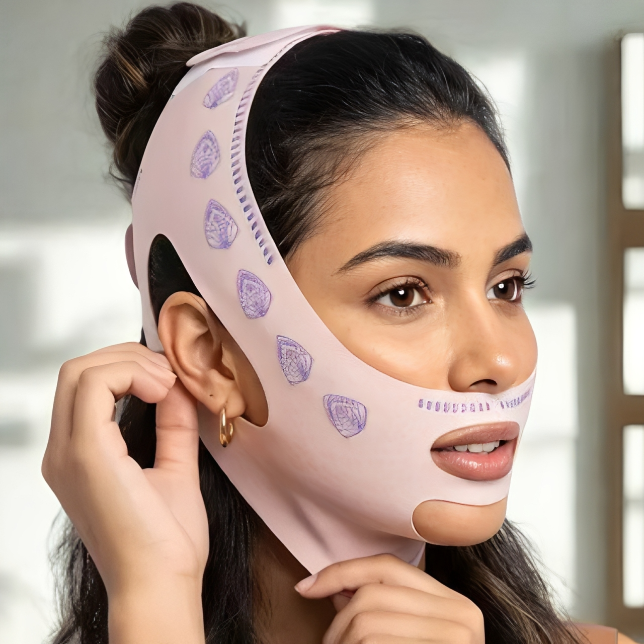 Máscara Facial para Efeito Lifting e Marcação de Contorno
