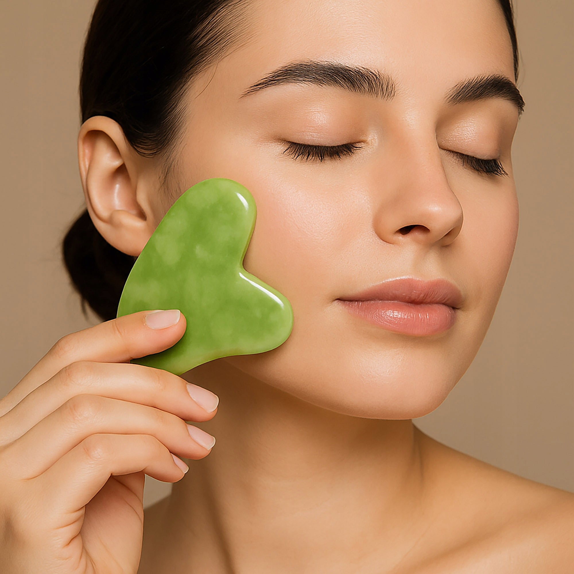 Kit Rolo de Jade + Gua Sha Anti-Idade